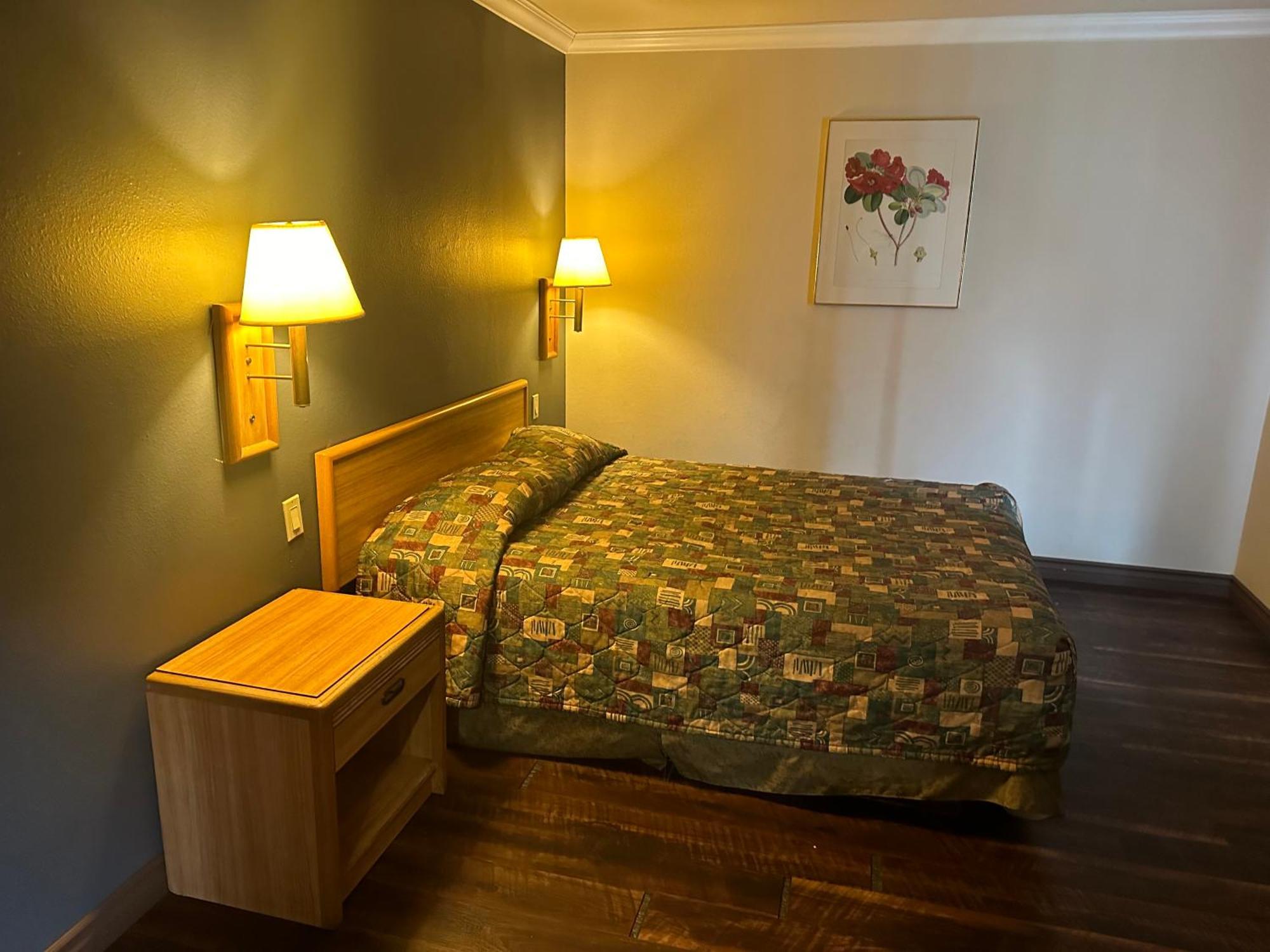 Palm Inn Hotel Near Tyler Mall Riverside Esterno foto